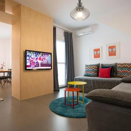 Chipibeach, Boutique